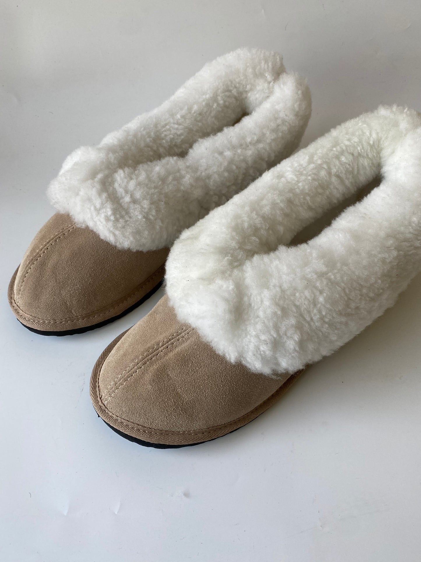 SLIPPERS - STOCK SALE 2026