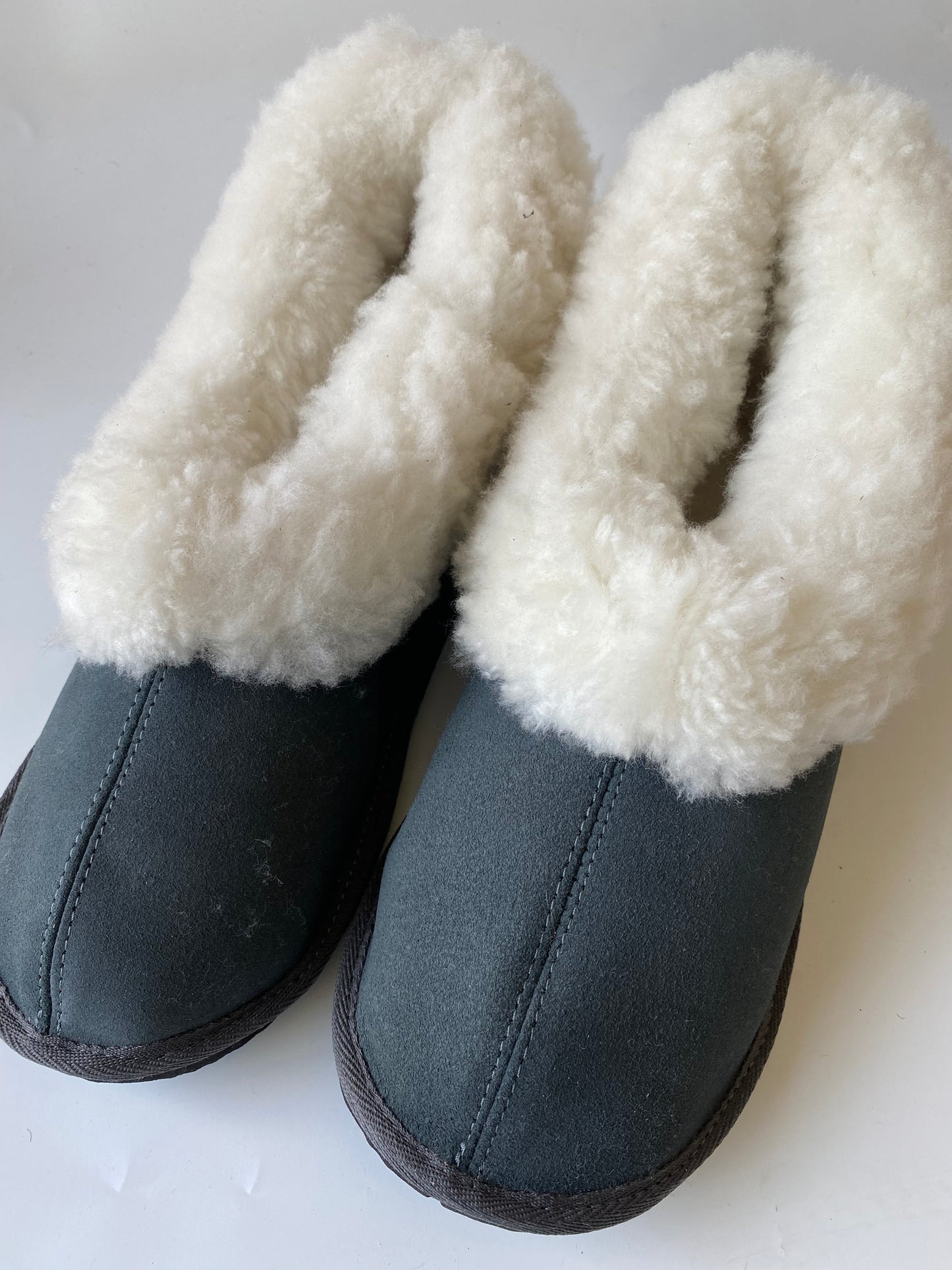 SLIPPERS - STOCK SALE 2026