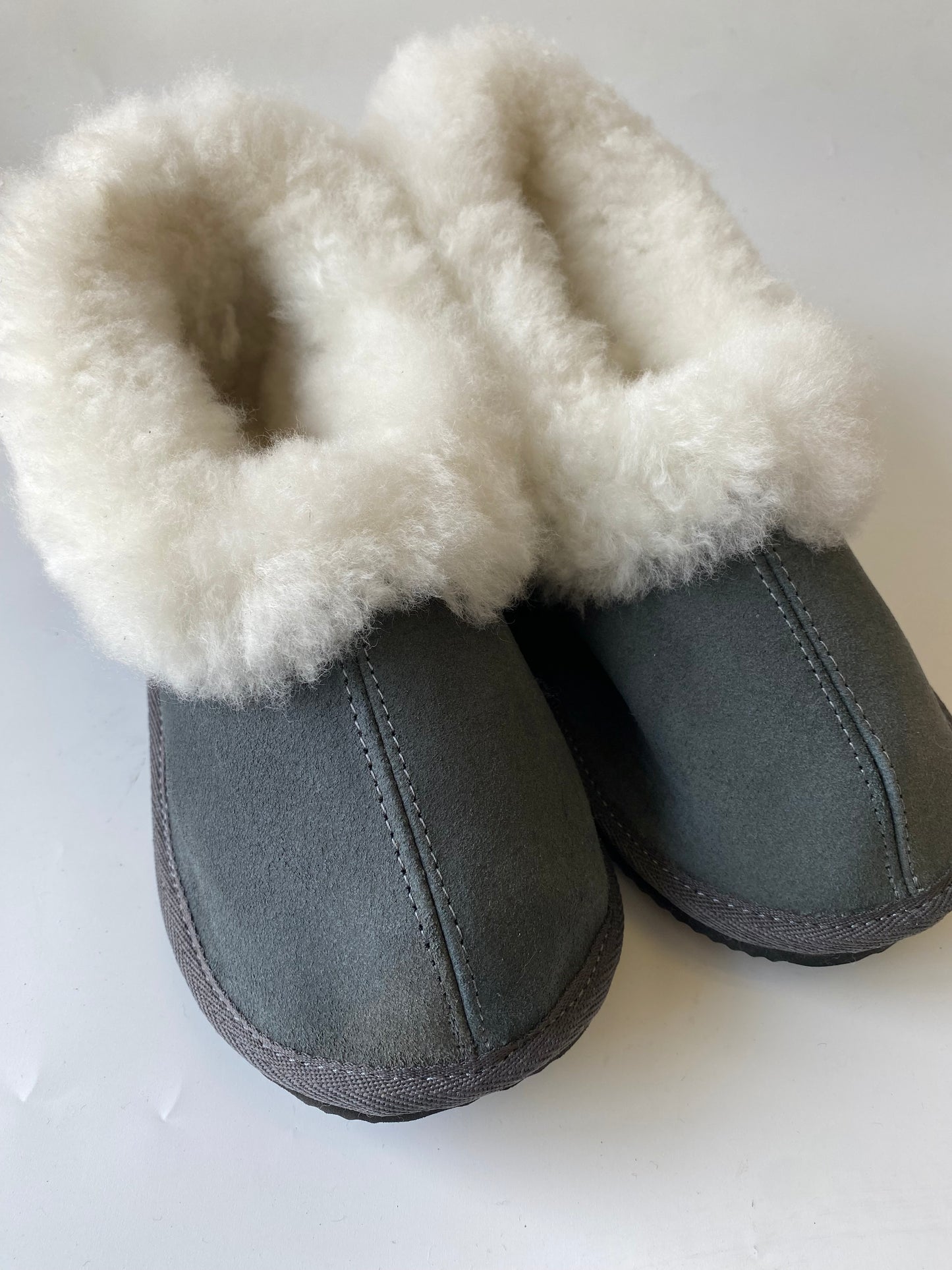 SLIPPERS - STOCK SALE 2026