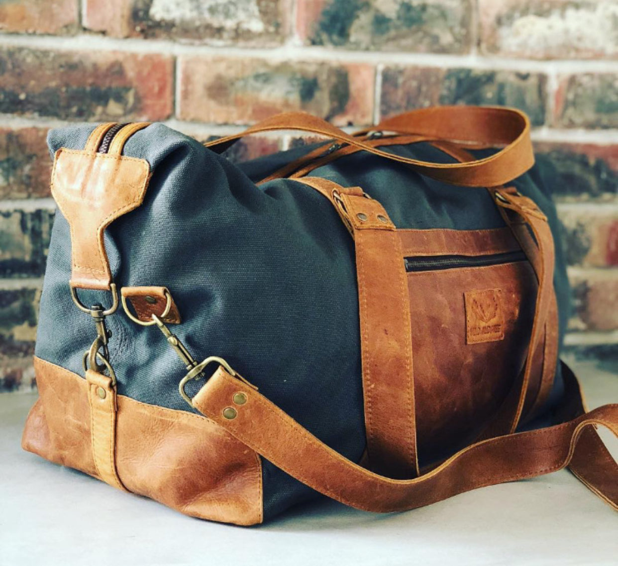 Canvas & Leather Overnighter